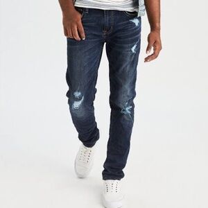 AMERICAN EAGLE Extreme Flex 4 Jean 32 Dark Wash Distressed Denim Straight Leg
